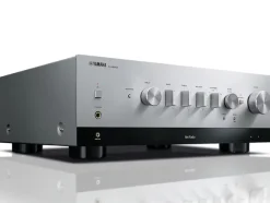 Yamaha MusicCast R-N800A (srebrny)